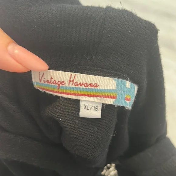 “Good Vibes” sweatshirt - Picture 7 of 7